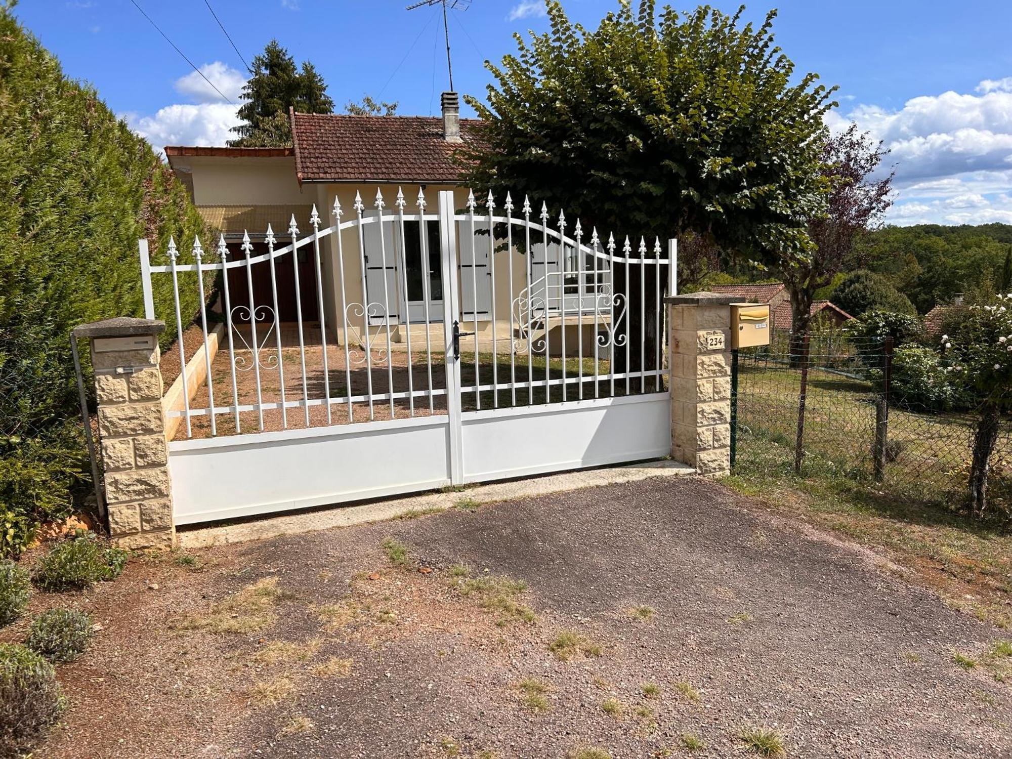 Maison Au Coeur Du Perigord Vert Javerlhac-et-la-Chapelle-Saint-Robert Luaran gambar