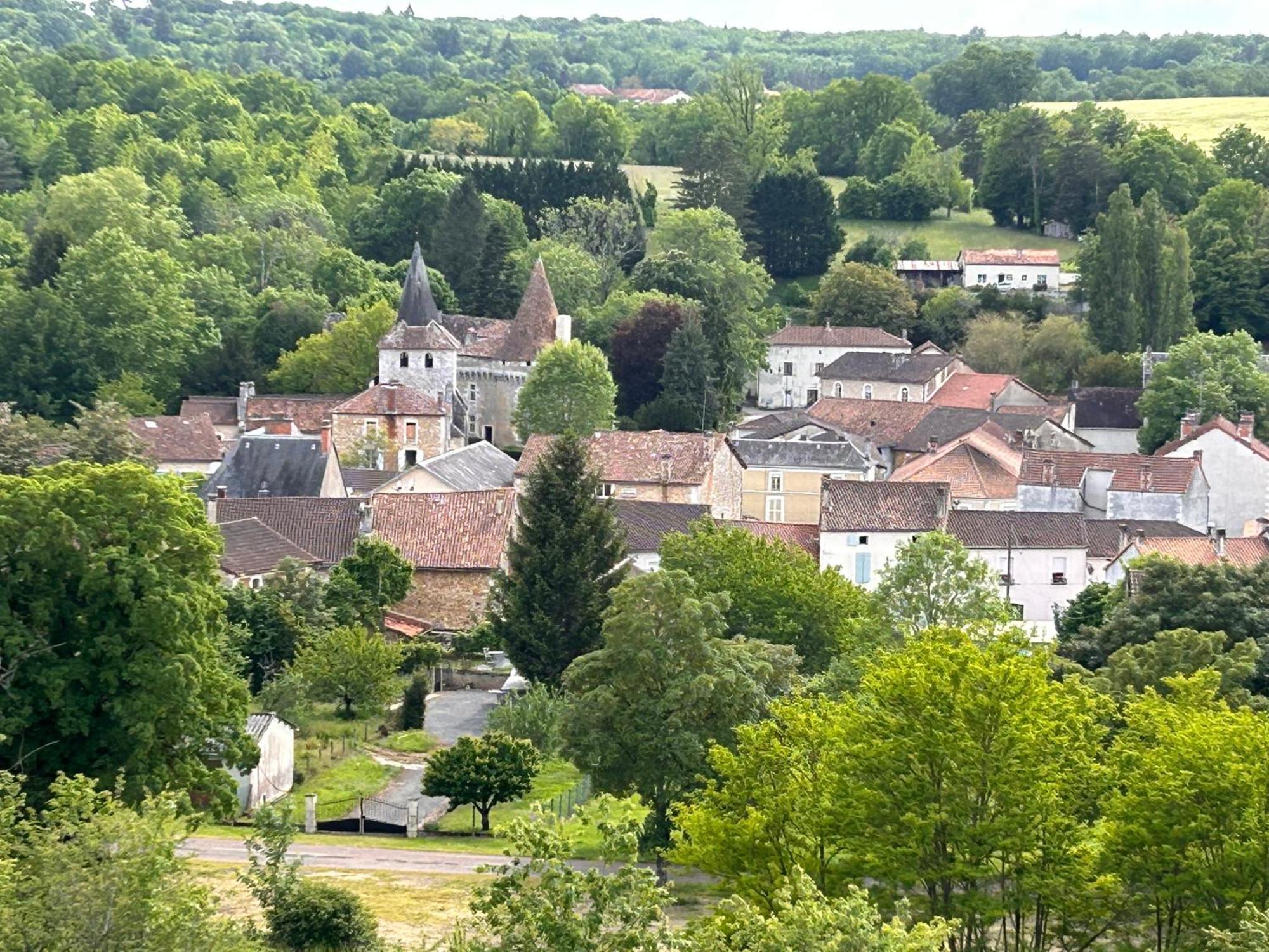 Maison Au Coeur Du Perigord Vert Javerlhac-et-la-Chapelle-Saint-Robert Luaran gambar